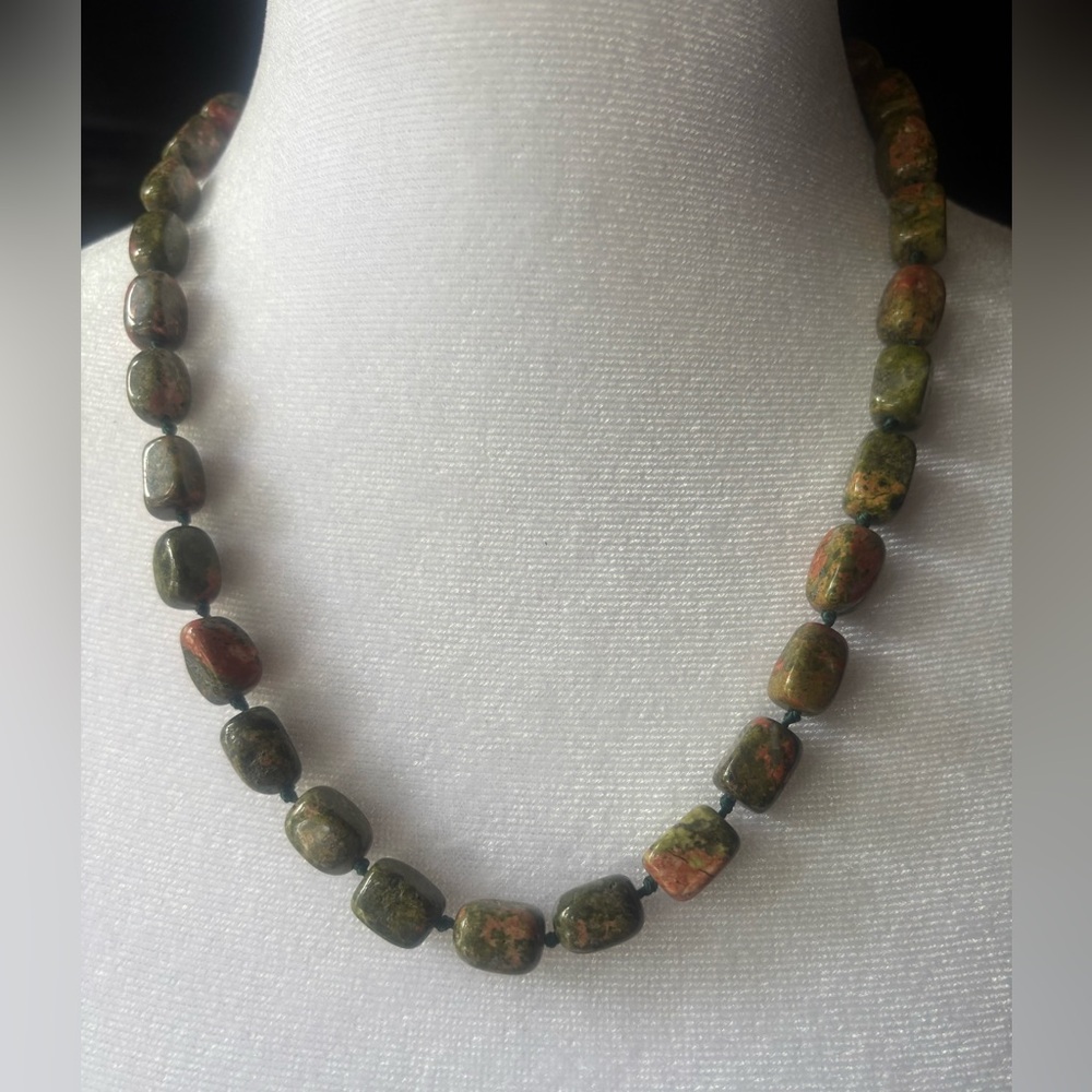 Gemstone Necklaces 5 Total - Picture 3 of 15